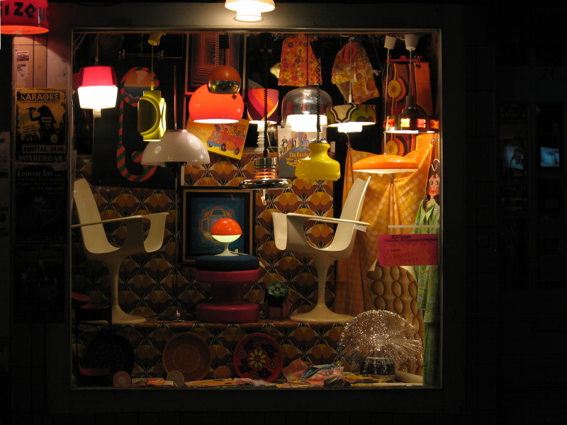 Schaufenster des Zeitzeug-Ladens in Göttingen